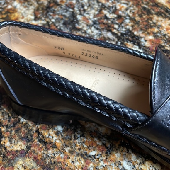 Allen Edmonds black tassel loafer Maxfield 9.5 B made in USA style 73248 47711 - Picture 4 of 12